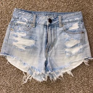 American eagle light wash cutoff Jean shorts. Size00.